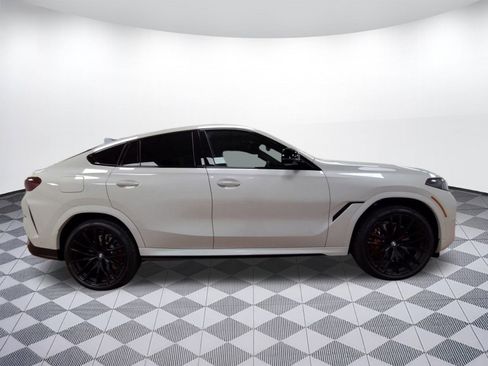 New 2026 BMW X6 M60i image 7