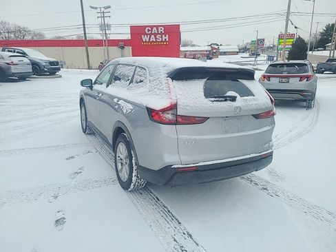Used 2024 Honda CR-V EX-L image 4
