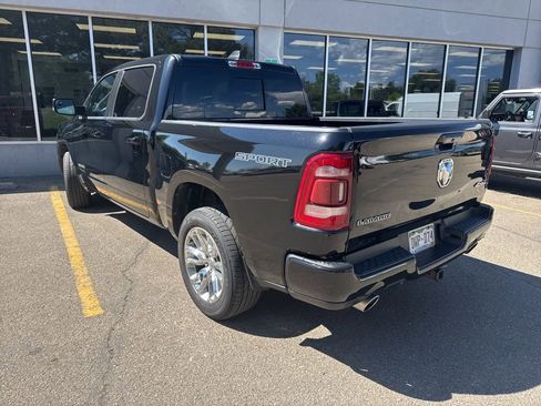 Used 2023 RAM 1500 Laramie AWD/4WD image 10
