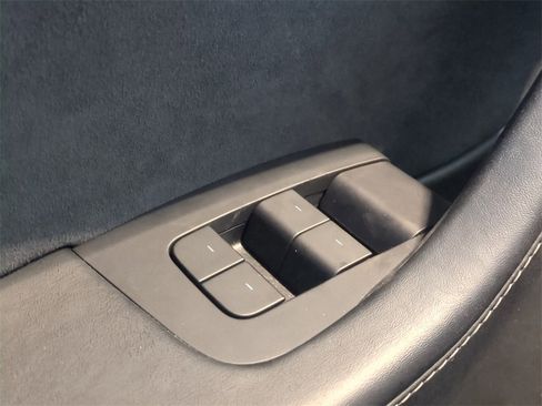 Used 2022 Tesla Model 3 Long Range image 25