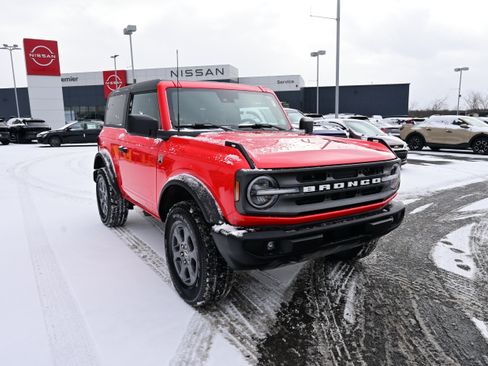 Used 2024 Ford Bronco Big Bend image 2