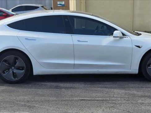 Used 2020 Tesla Model 3 Standard Range image 7