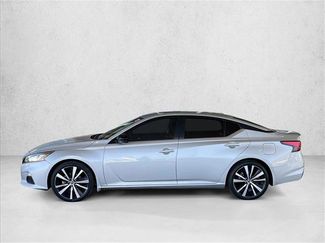 Used 2021 Nissan Altima 2.0 SR FWD video 2