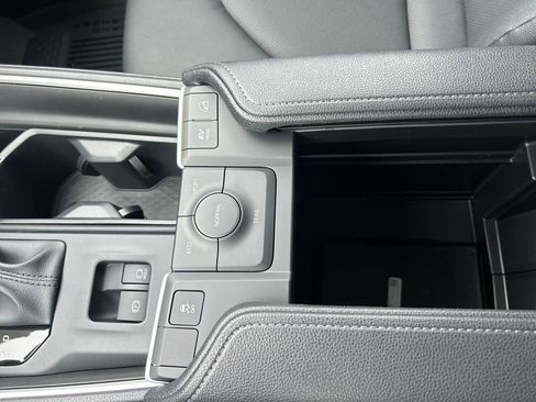 New 2026 Toyota Grand Highlander XLE image 23