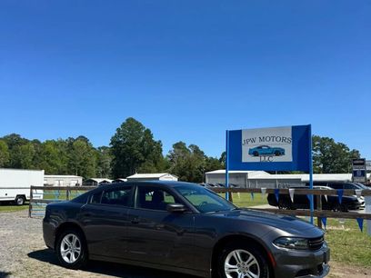 Used 2018 Dodge Charger SXT