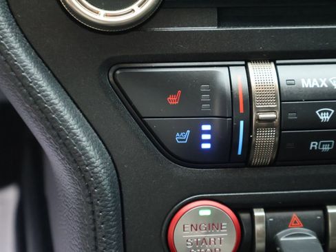 Used 2021 Ford Mustang Shelby GT500 w/ Technology Package RWD image 48