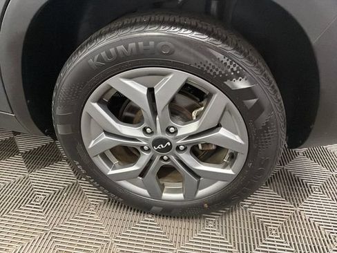 Certified 2024 Kia Seltos S AWD/4WD image 29