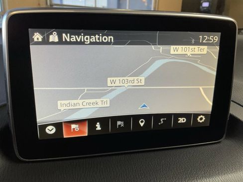 Used 2014 MAZDA MAZDA3 i Grand Touring image 16