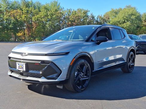 New 2026 Chevrolet Equinox EV RS image 10