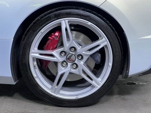 Used 2021 Chevrolet Corvette Stingray Preferred Conv w/ Z51 Performance Package RWD image 11