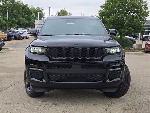 New 2025 Jeep Grand Cherokee L Limited w/ Black Appearance Package image 5