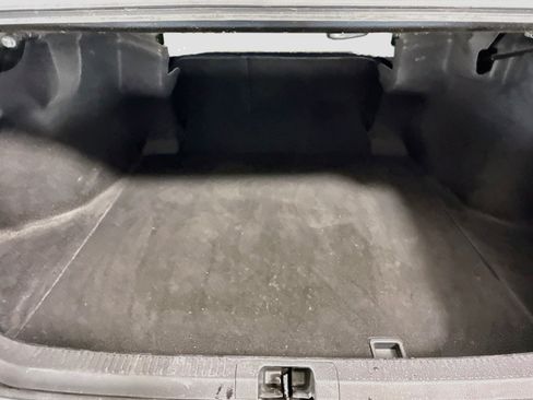 Used 2020 Toyota Camry SE FWD image 34