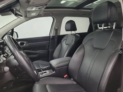 Used 2023 Kia Sorento SX AWD/4WD image 22