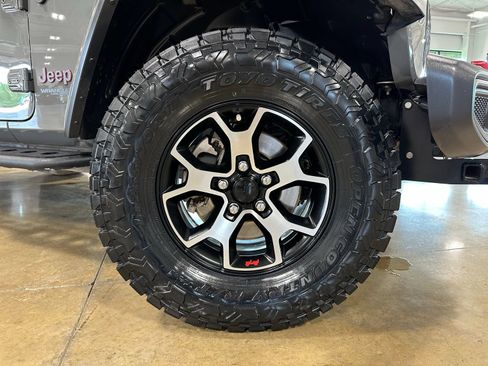 Used 2020 Jeep Wrangler Unlimited Rubicon AWD/4WD image 9