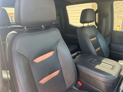 Used 2021 GMC Sierra 1500 AT4 w/ AT4 Premium Package AWD/4WD image 31