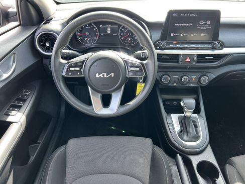 Used 2024 Kia Forte LXS FWD image 16