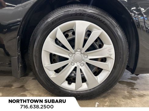 Used 2019 Subaru Impreza 2.0i w/ Eyesight AWD/4WD image 24