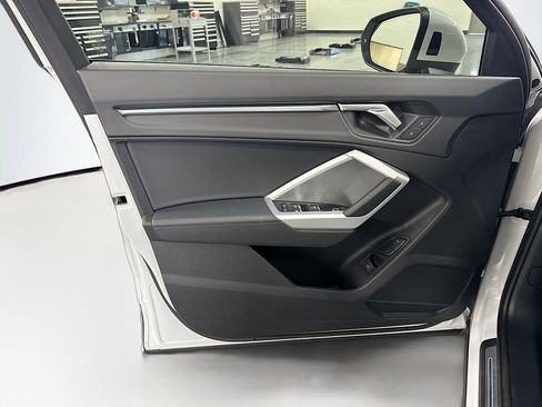 Certified 2024 Audi Q3 2.0T Premium Plus image 22