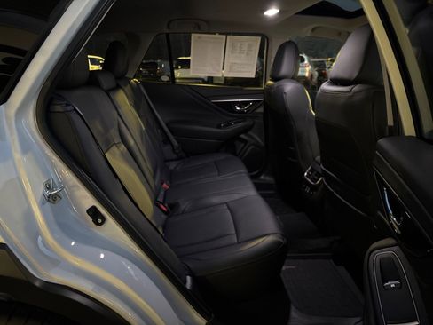 Certified 2025 Subaru Outback Limited w/ Popular Package #2 image 44