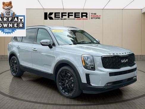 Used 2022 Kia Telluride SX w/ SX Prestige Package AWD/4WD image 9
