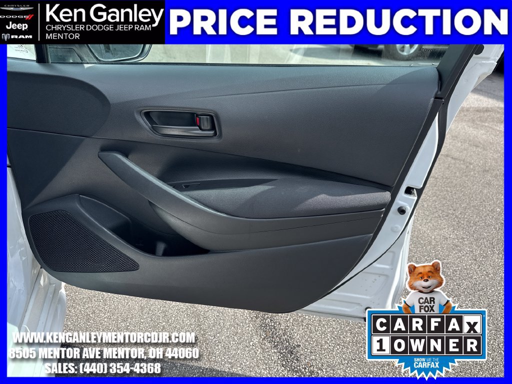Used 2025 Toyota Corolla LE FWD image 25