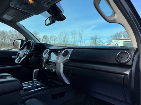 Used 2021 Toyota Tundra SR5 image 19