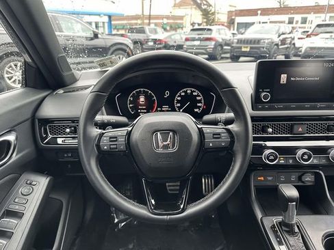 Used 2025 Honda Civic Sport image 10