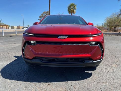 New 2026 Chevrolet Equinox EV LT FWD image 15