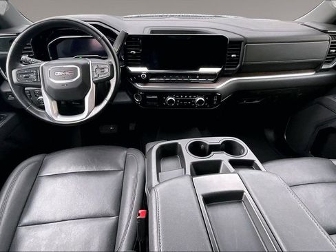 Certified 2025 GMC Sierra 1500 SLT AWD/4WD image 15