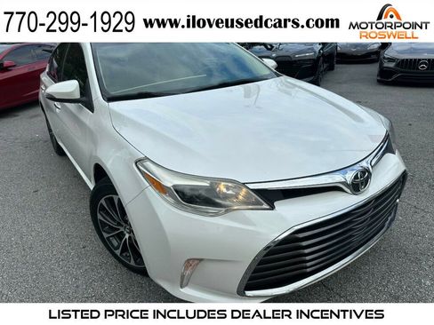 Used 2016 Toyota Avalon XLE image 1