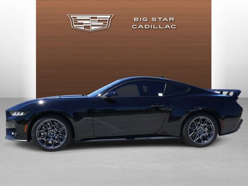 Used 2024 Ford Mustang GT Premium w/ GT Performance Package image 2