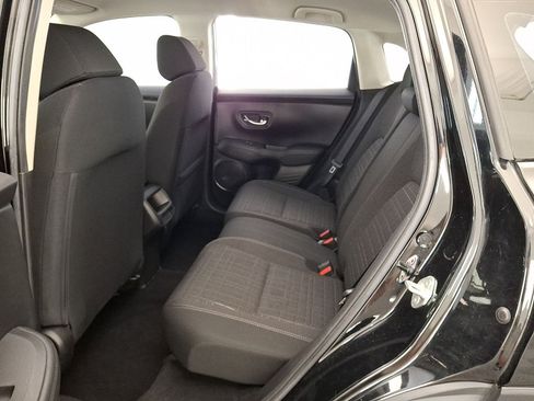 Used 2023 Honda HR-V LX image 11