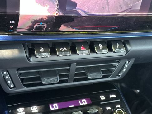 New 2026 Porsche 911 Carrera T image 22