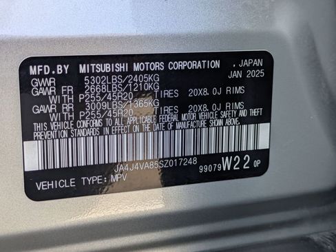 Used 2025 Mitsubishi Outlander SE image 36