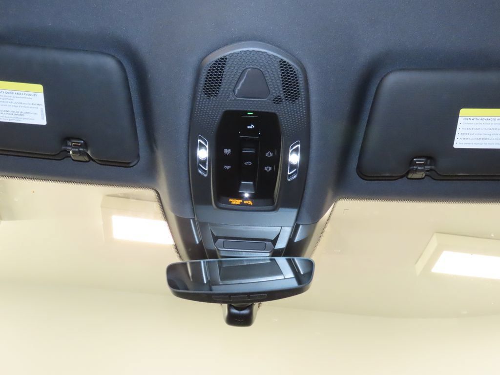 Certified 2026 Porsche Cayenne E-Hybrid AWD/4WD image 33