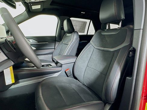 New 2025 Ford Explorer ST w/ Sun And Sound Package image 9