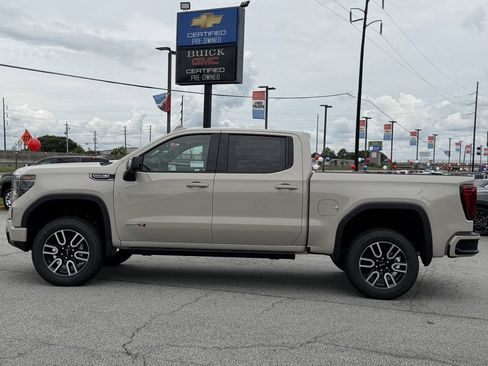 New 2026 GMC Sierra 1500 AT4 w/ Technology Package AWD/4WD image 17
