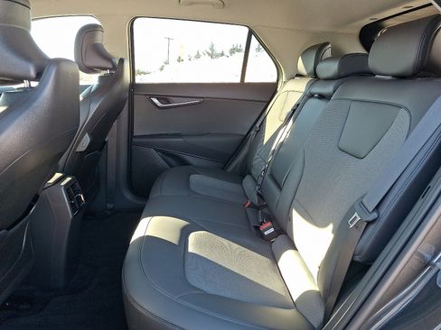 Used 2024 Kia Niro Wind w/ Wind Preserve Package image 10