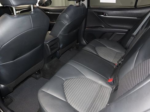 Used 2022 Toyota Camry SE w/ Convenience Package FWD image 20