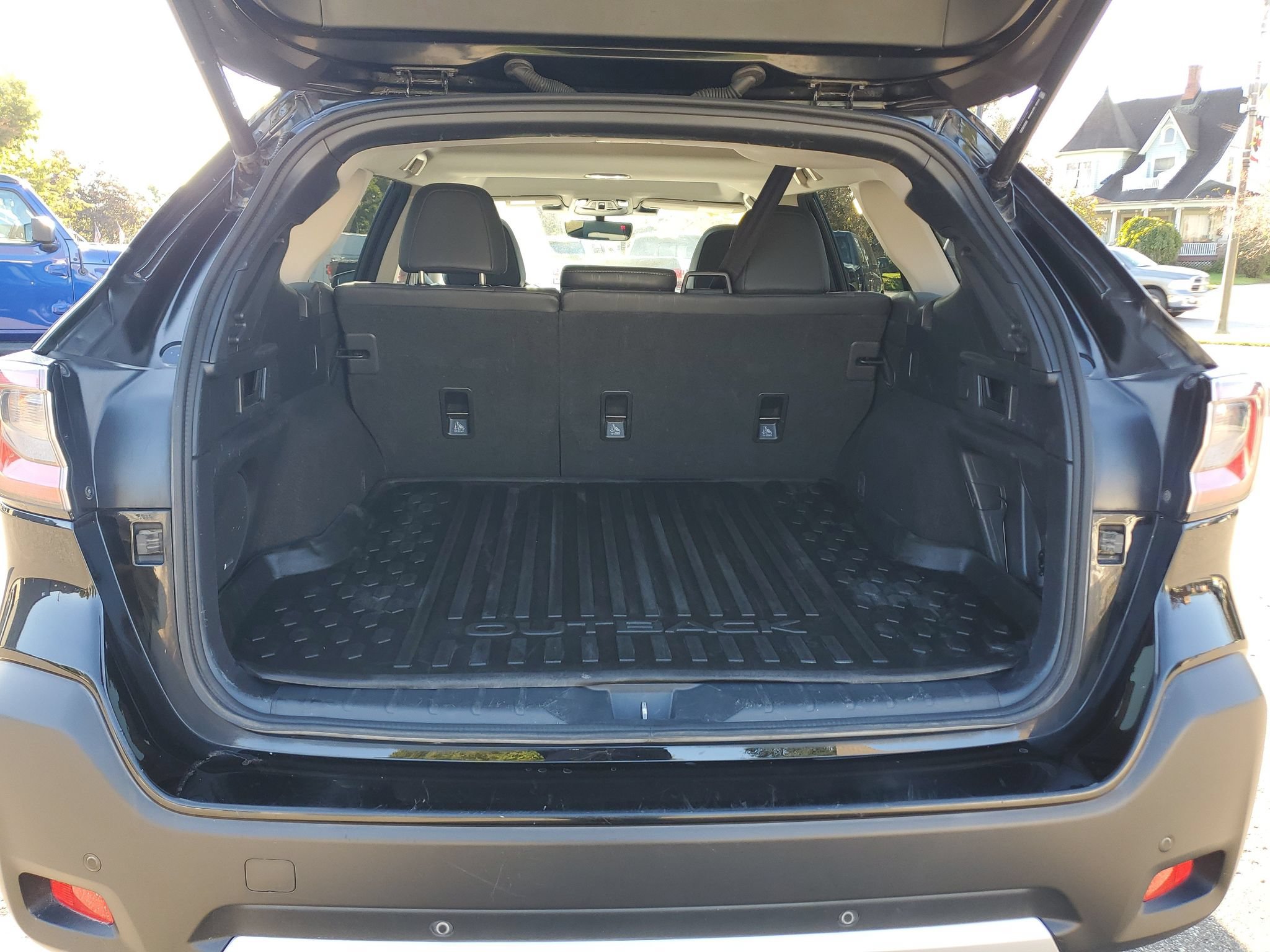 Used 2024 Subaru Outback Limited XT AWD/4WD image 9