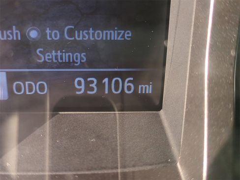 Used 2021 Toyota Tacoma SR image 30