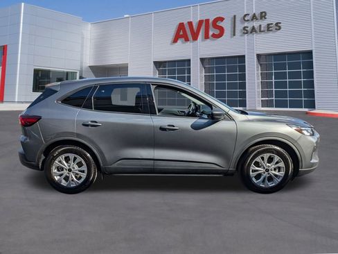 Used 2025 Ford Escape Active image 5