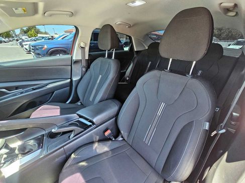 Used 2022 Hyundai Elantra SEL w/ Cargo Package FWD image 21