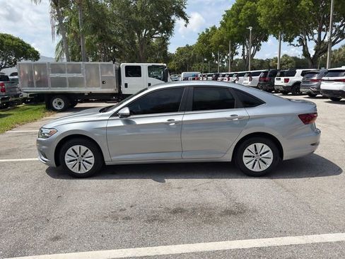 Used 2019 Volkswagen Jetta S w/ Driver Assistance Package FWD image 4