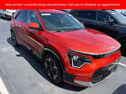 Certified 2023 Kia Niro Wind