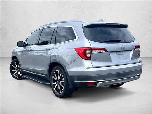 Used 2019 Honda Pilot Touring image 13