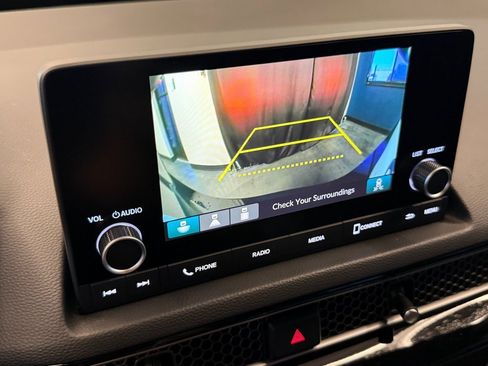 Used 2025 Honda Civic Sport image 13