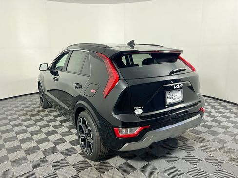 Certified 2025 Kia Niro EX Touring FWD image 7
