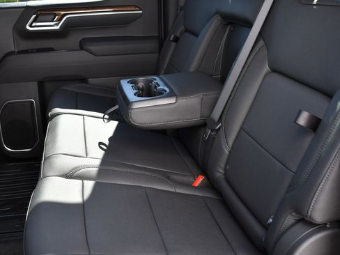 New 2026 GMC Sierra 1500 Elevation w/ Elevation Premium Package image 32