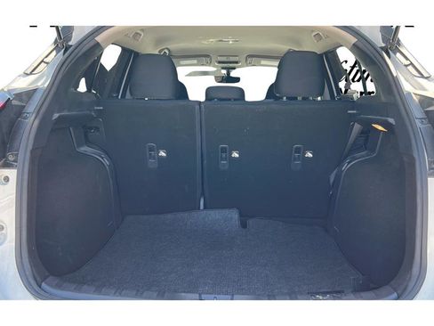 Used 2024 Nissan Kicks SV w/ Interior Electronics Package FWD image 9